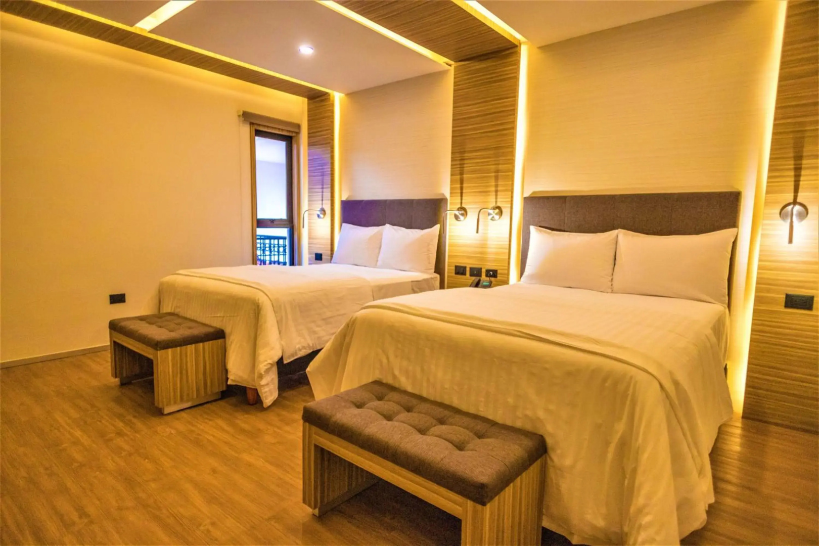 Photo - Hotel Plaza by Kavia