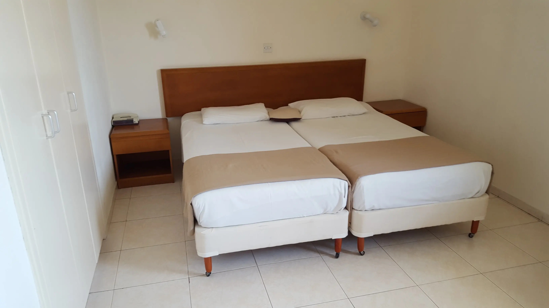 Photo - Mandalena Hotel Apartments
