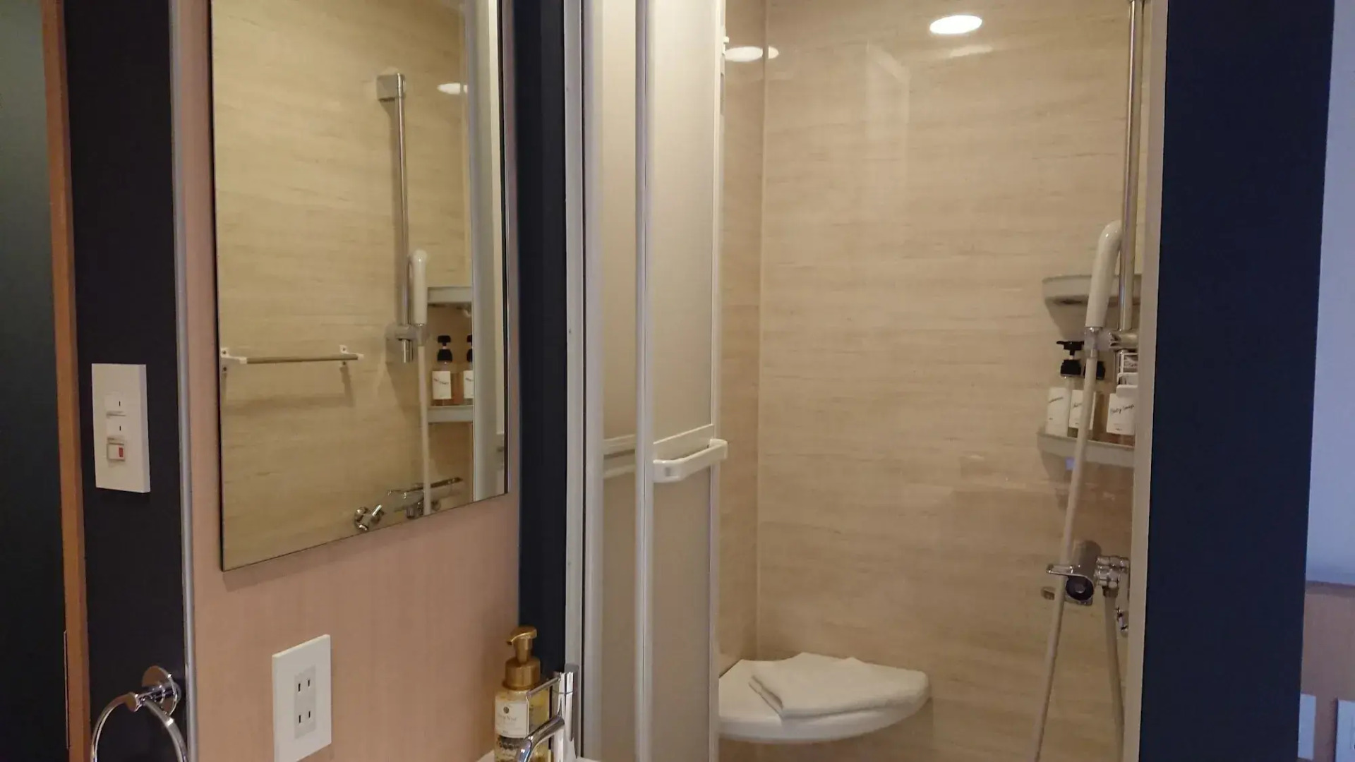 Photo - R's Forest Inn