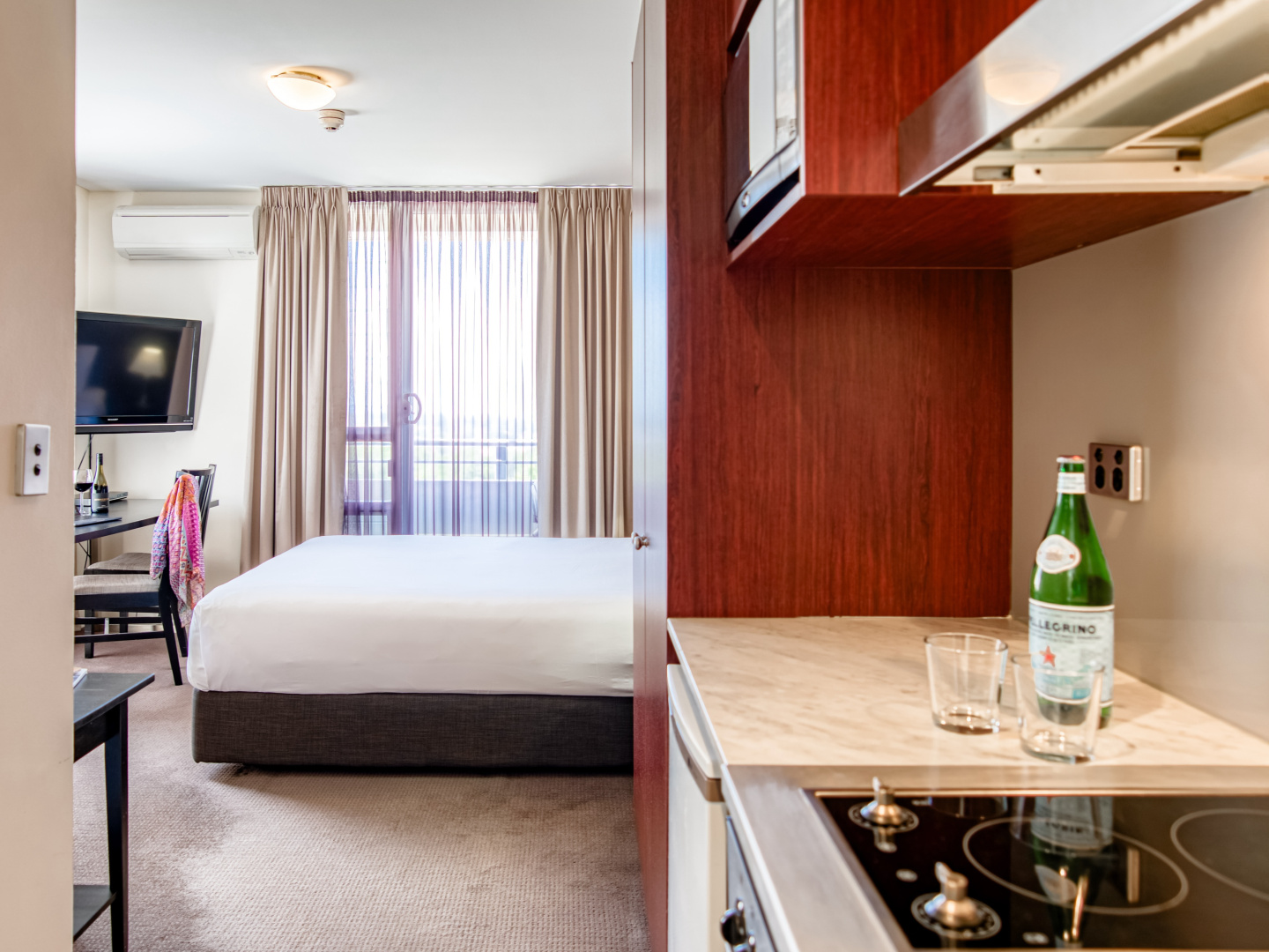 Foto - Park Regis Concierge Apartments