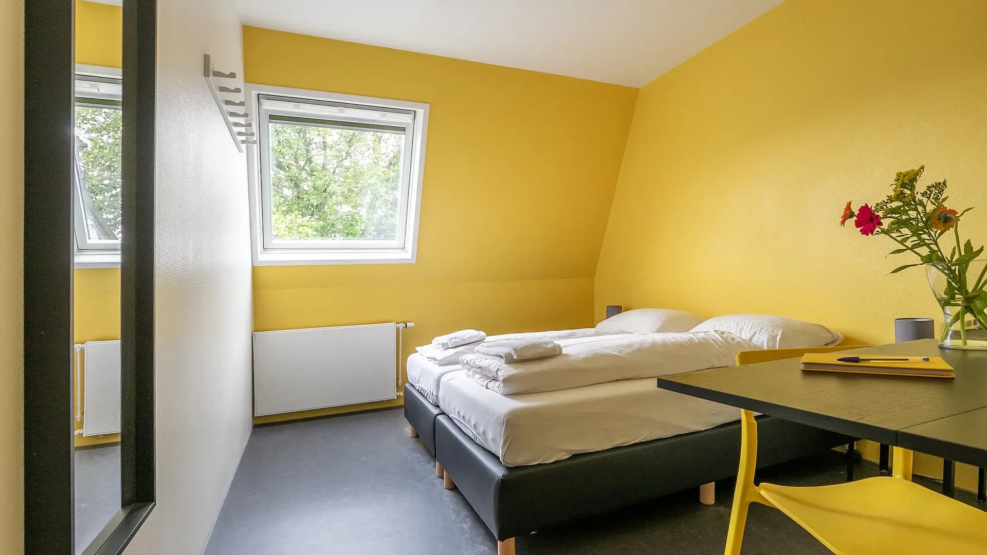 Photo - Hans Brinker Hostel
