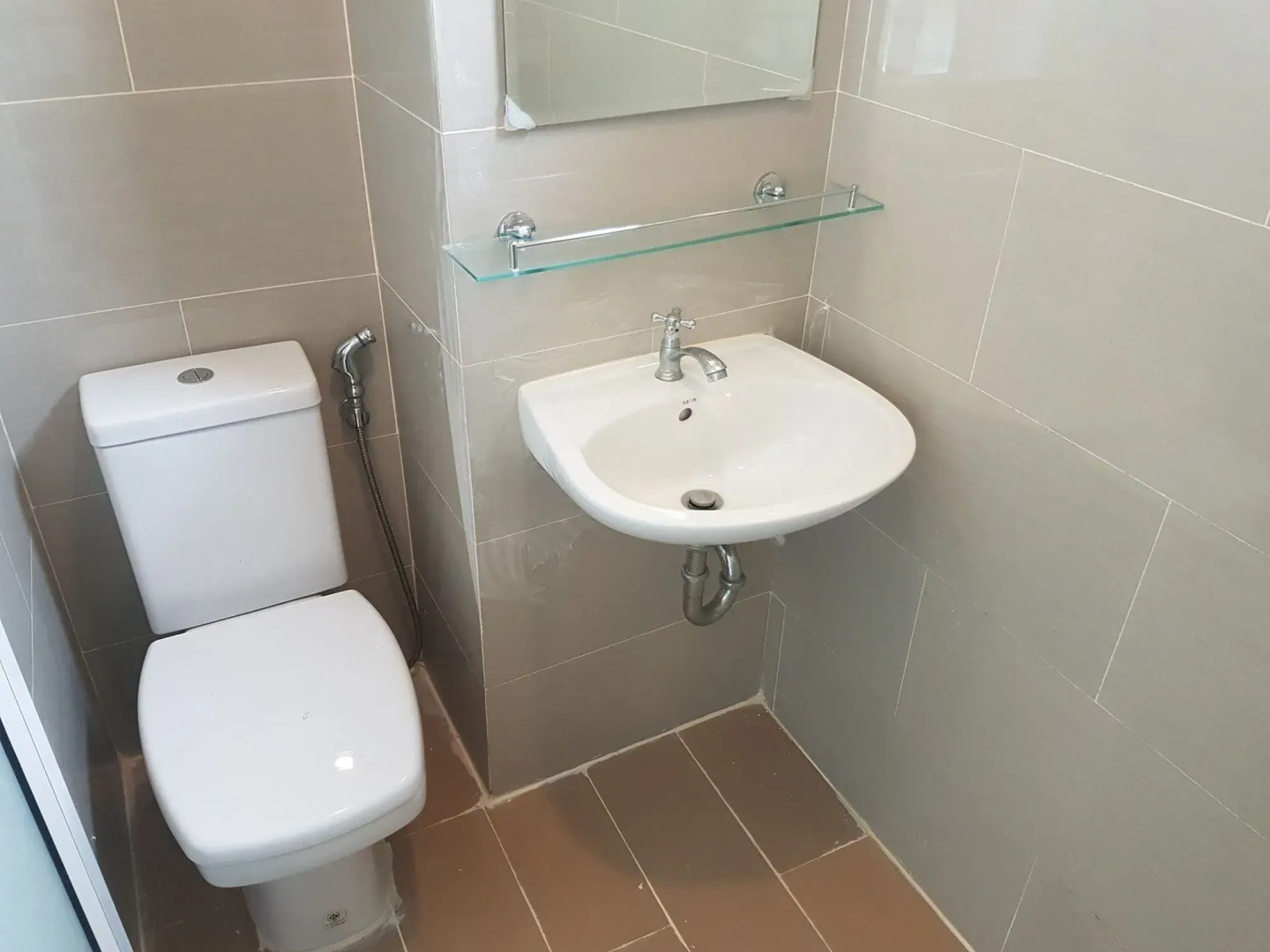 Foto - S.E.T Thanmongkol Residence