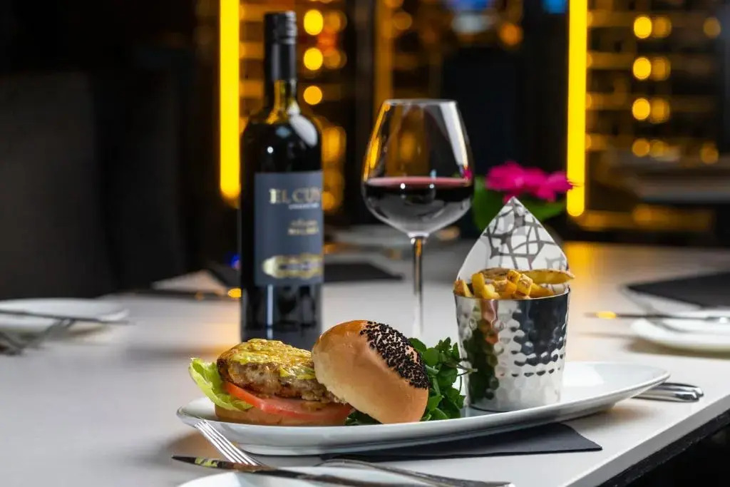 Photo - The Chester Hotel