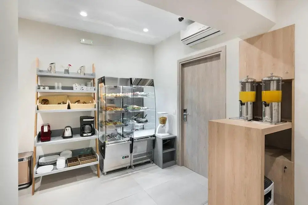 Photo - Santorini Main Square