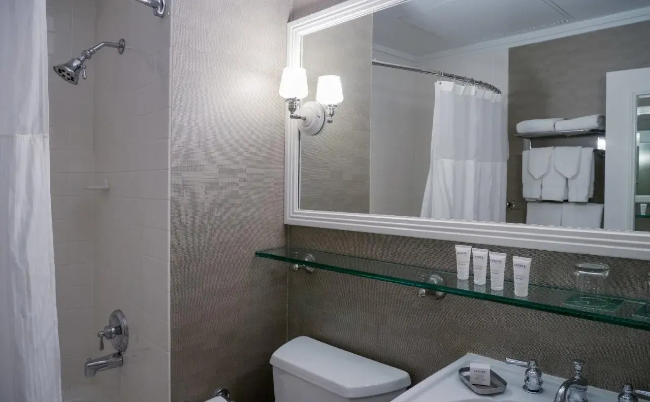 Photo - Sentinel Hotel