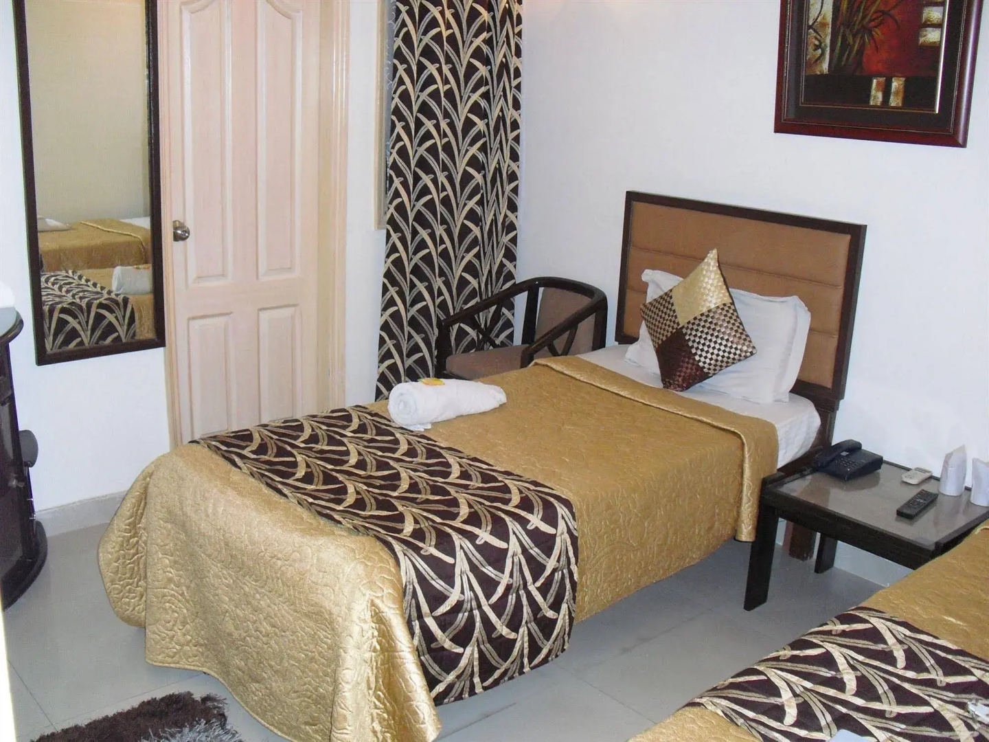 Photo - Hotel IVY Plaza Near IGI Airport