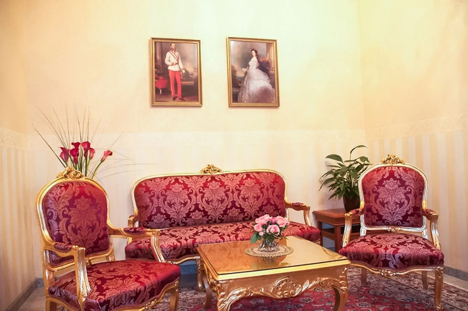 Foto - Opera Suites - Self Check-in