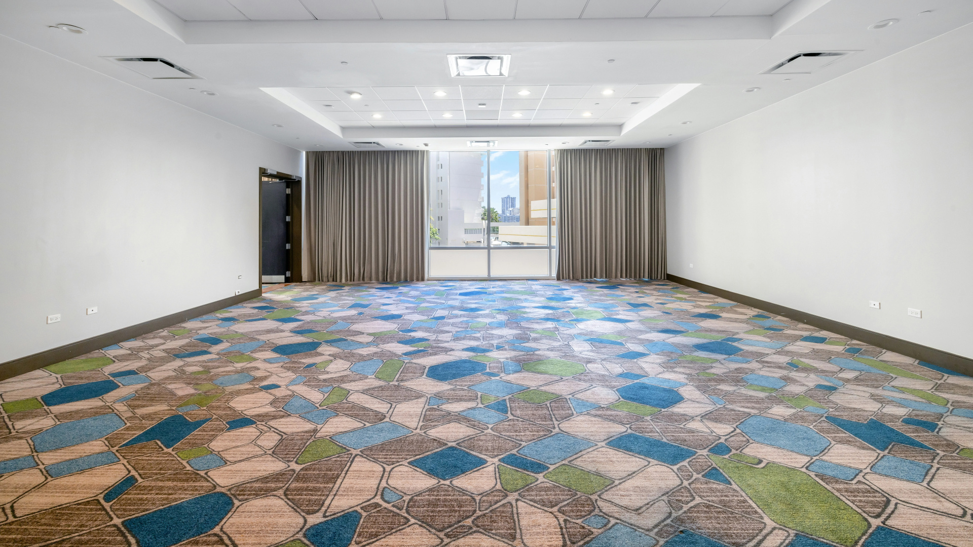 Photo - Caribe Hilton