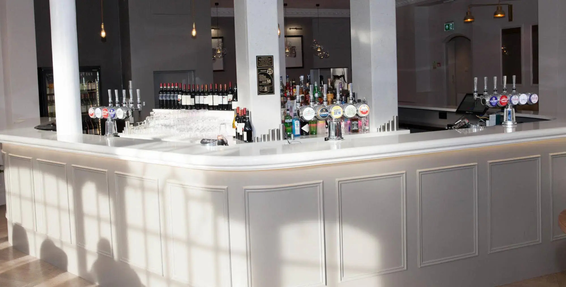 Photo - The Kings Head Hotel