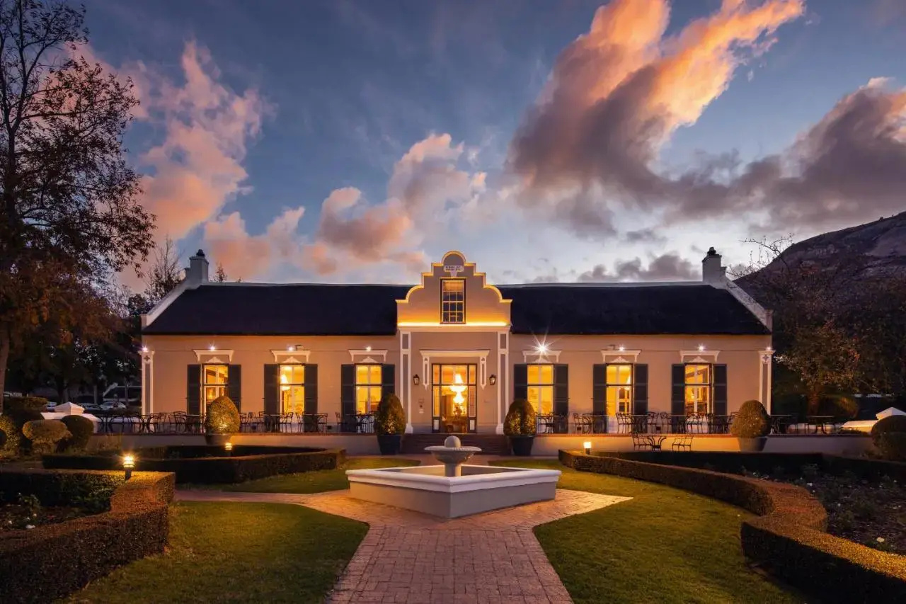 Photo - Grande Roche Hotel