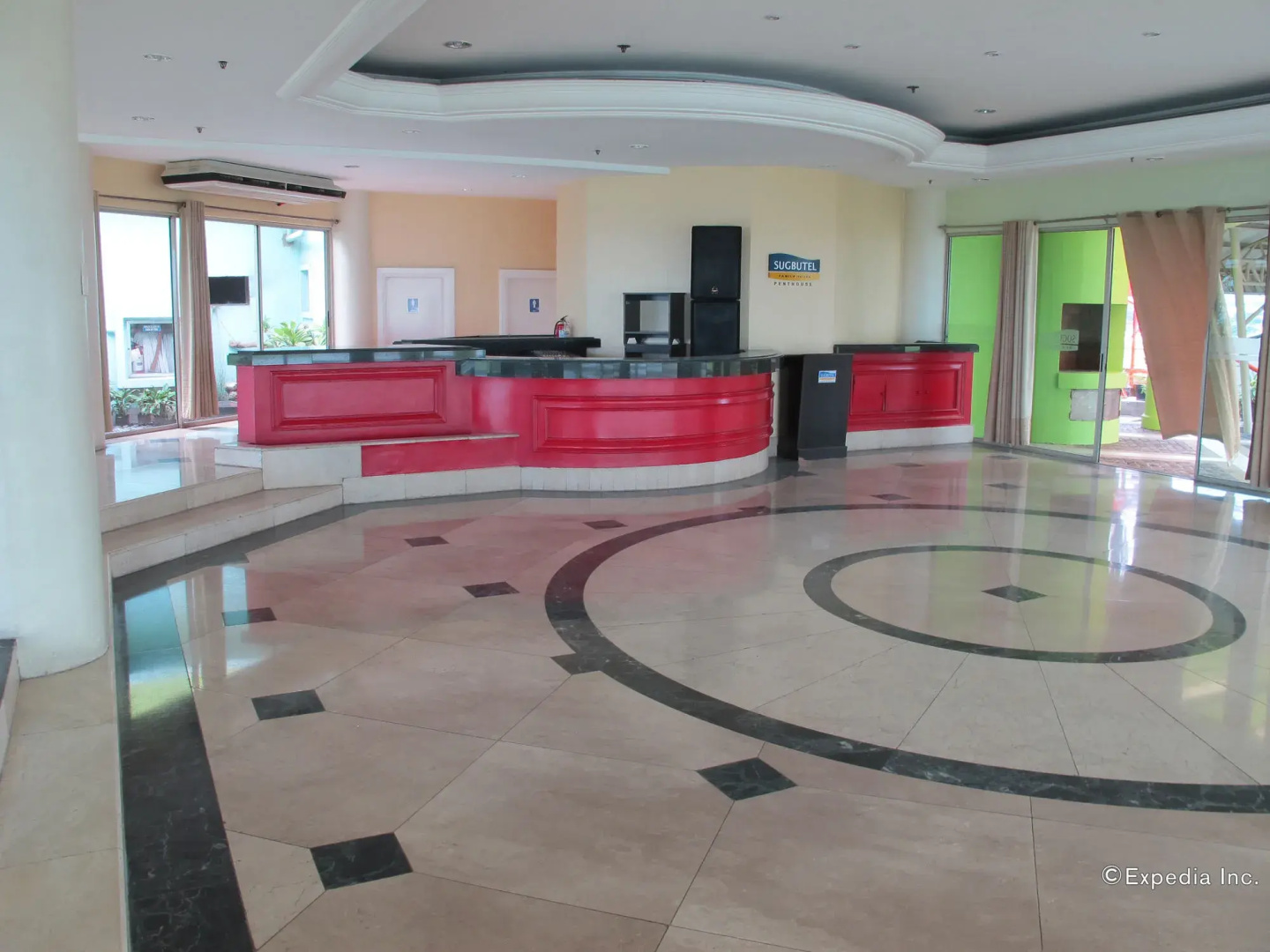 Photo - Sugbutel Family Hotel