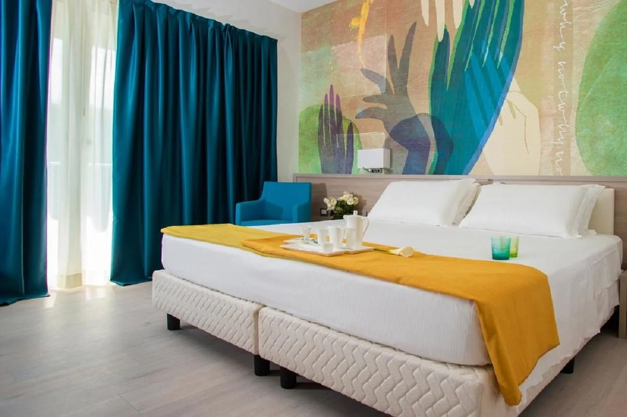 Photo - Hotel President