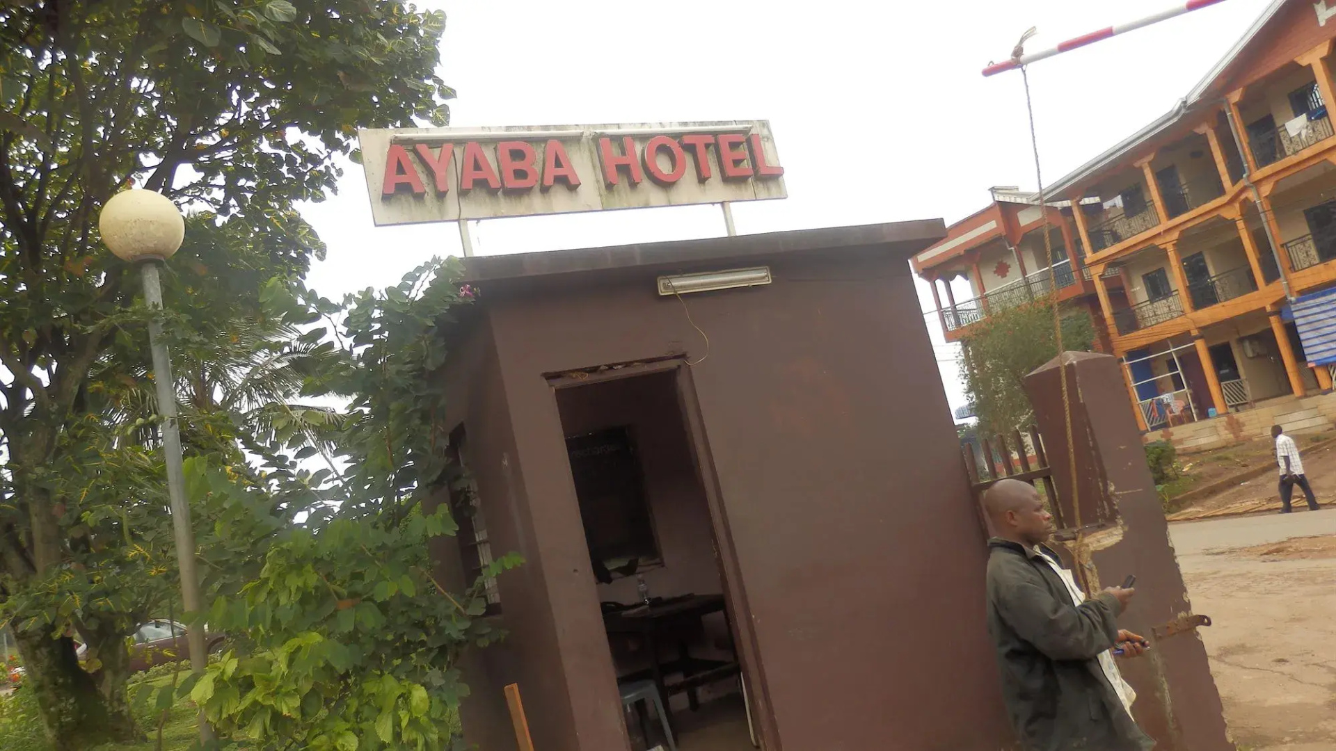 Ayaba Hotel — фото 1