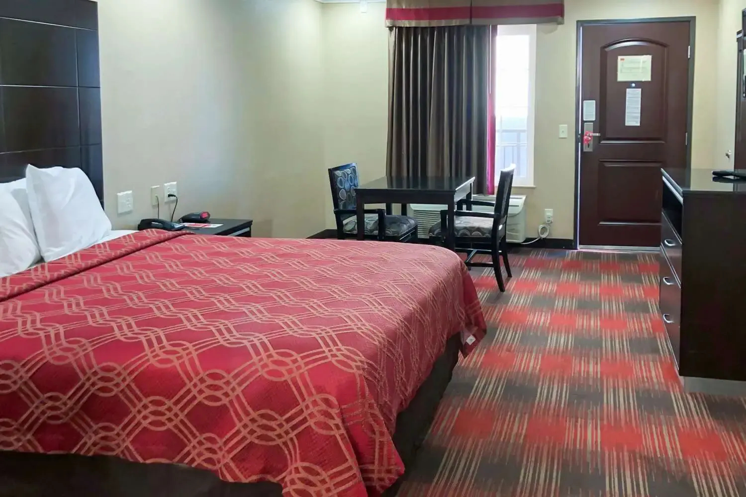 Photo - Econo Lodge Inn & Suites Escondido Downtown