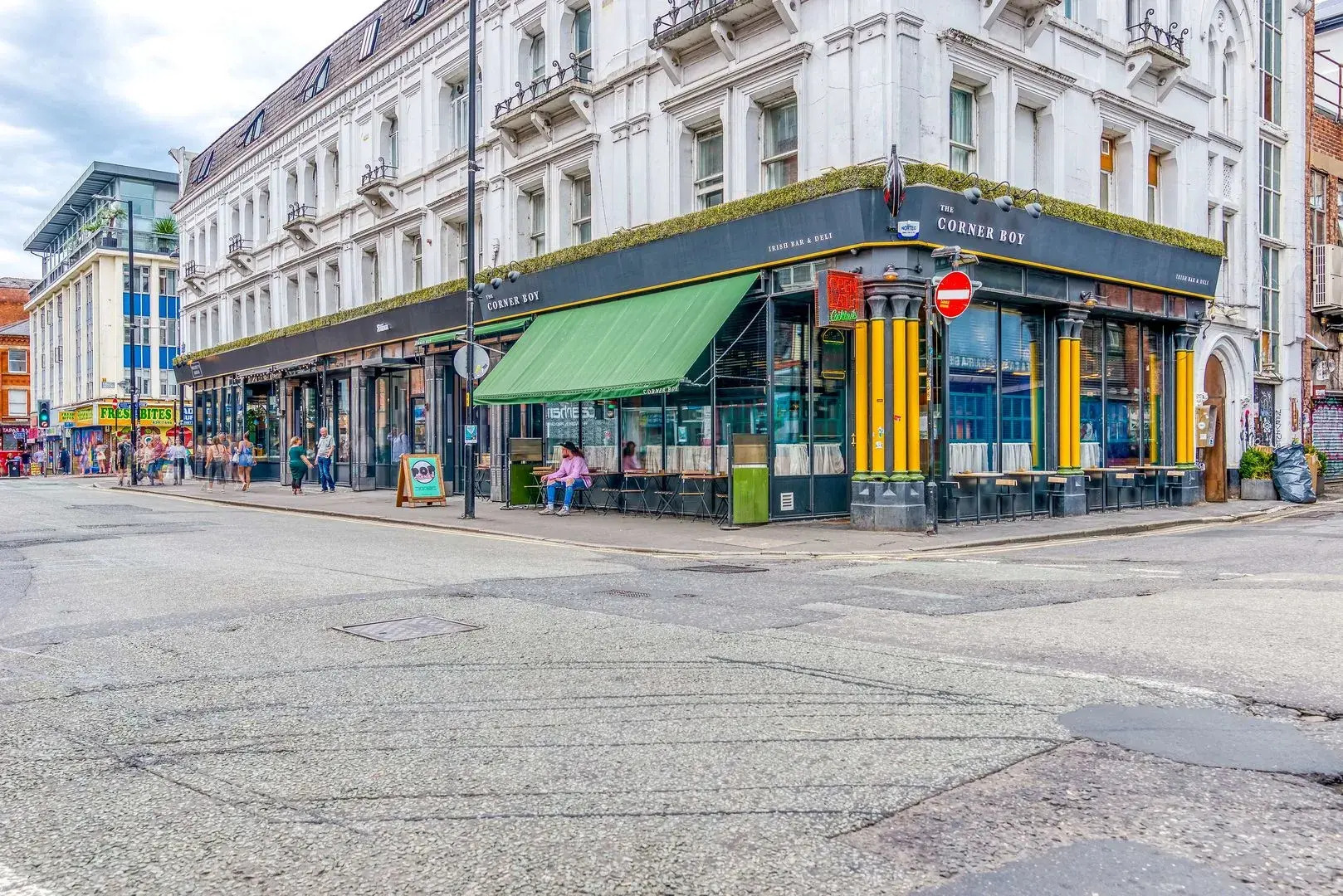 Photo - Malacuna Manchester