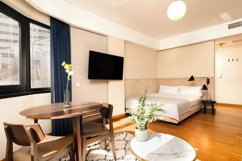 Photo - Limehome Lisbon Eca de Queiroz
