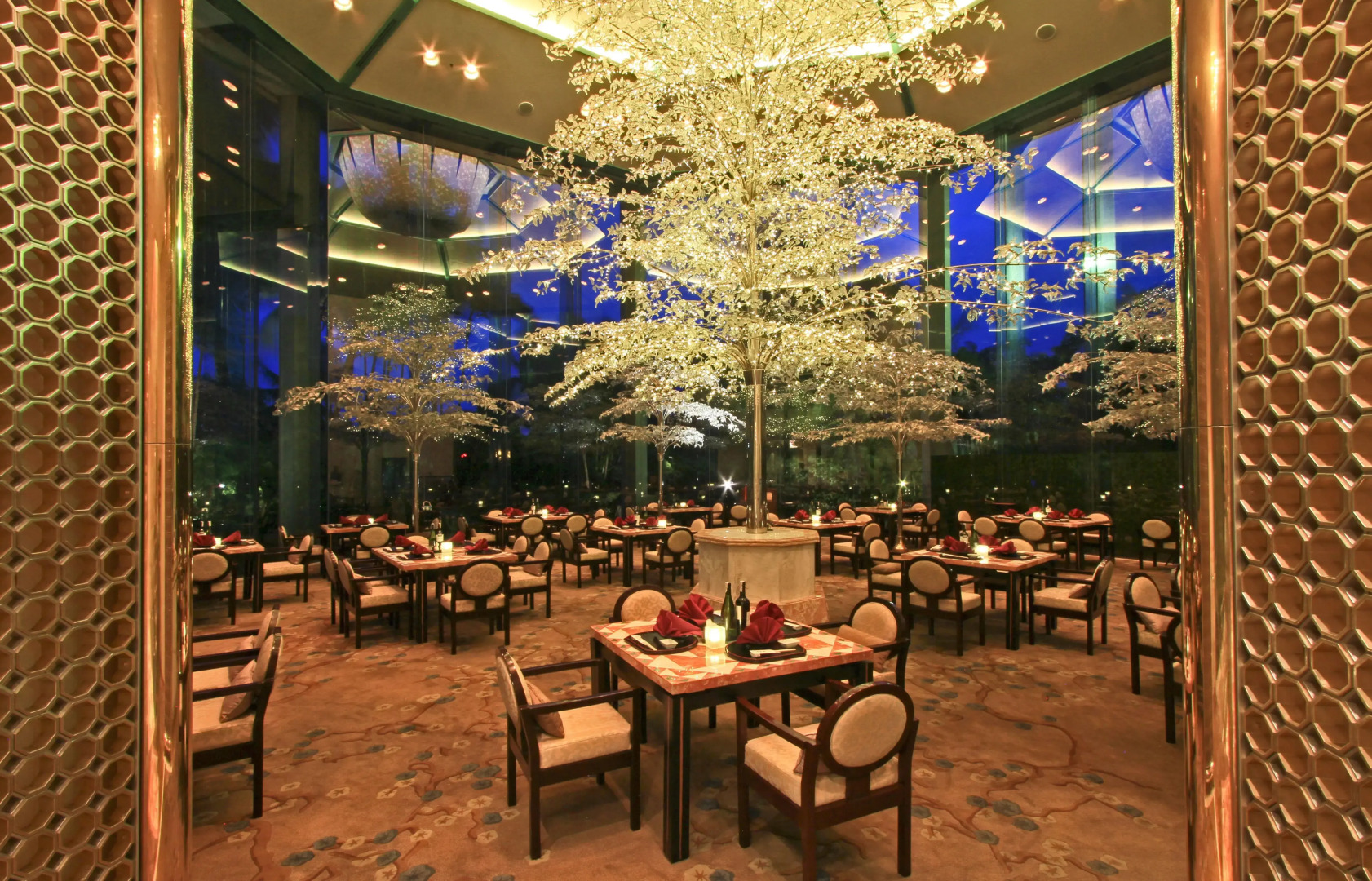 Foto - Diamond Hotel Philippines