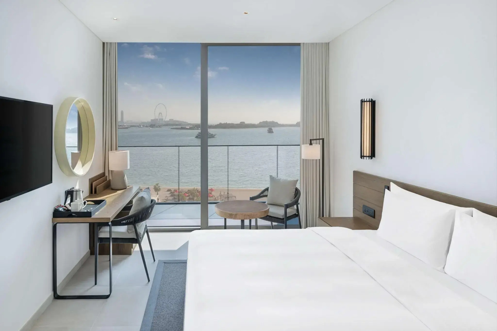 Photo - Radisson Beach Resort Palm Jumeirah