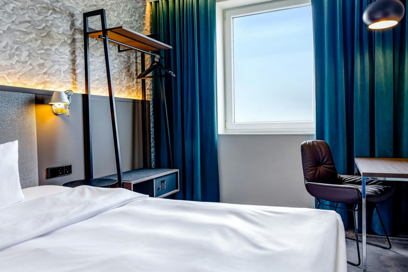 Photo - Motel One Hamburg-Alster