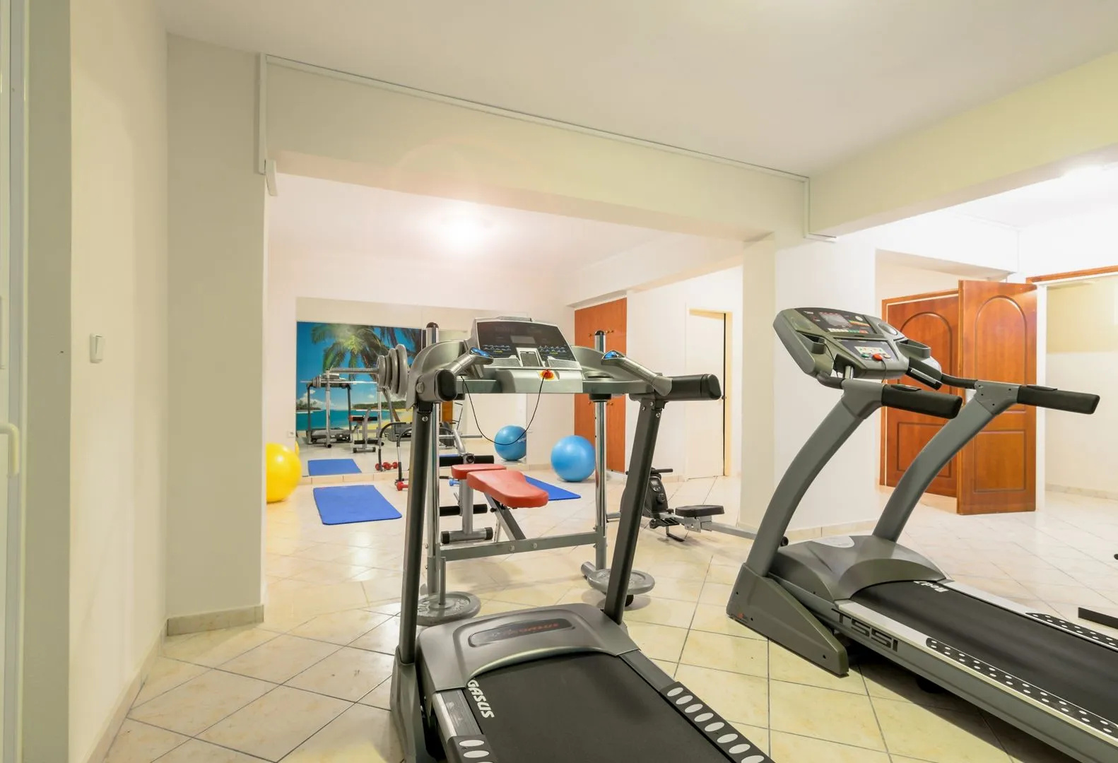 Photo - Karras Hotel
