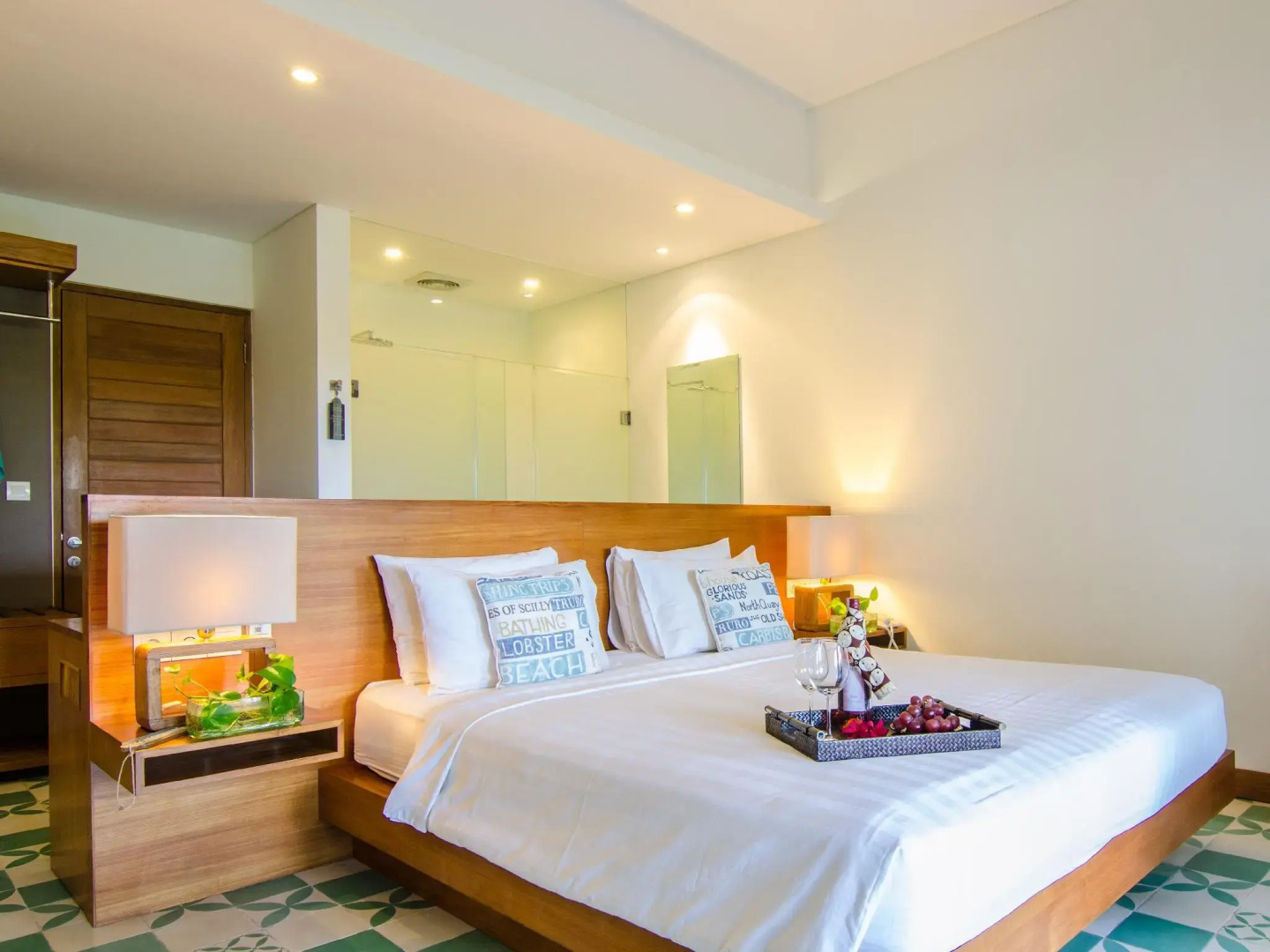 Foto - The Open House Jimbaran Bali