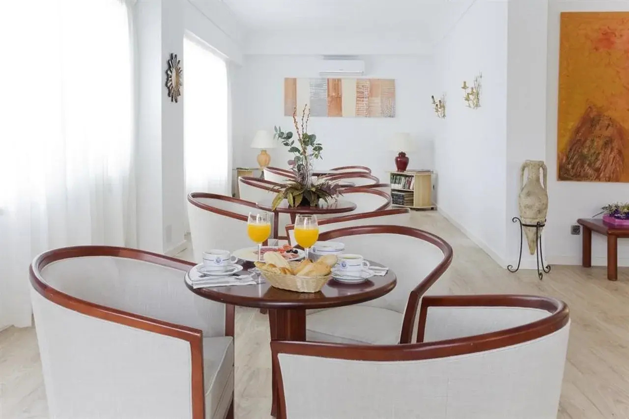 Photo - Flacalco Hotel & Apartments
