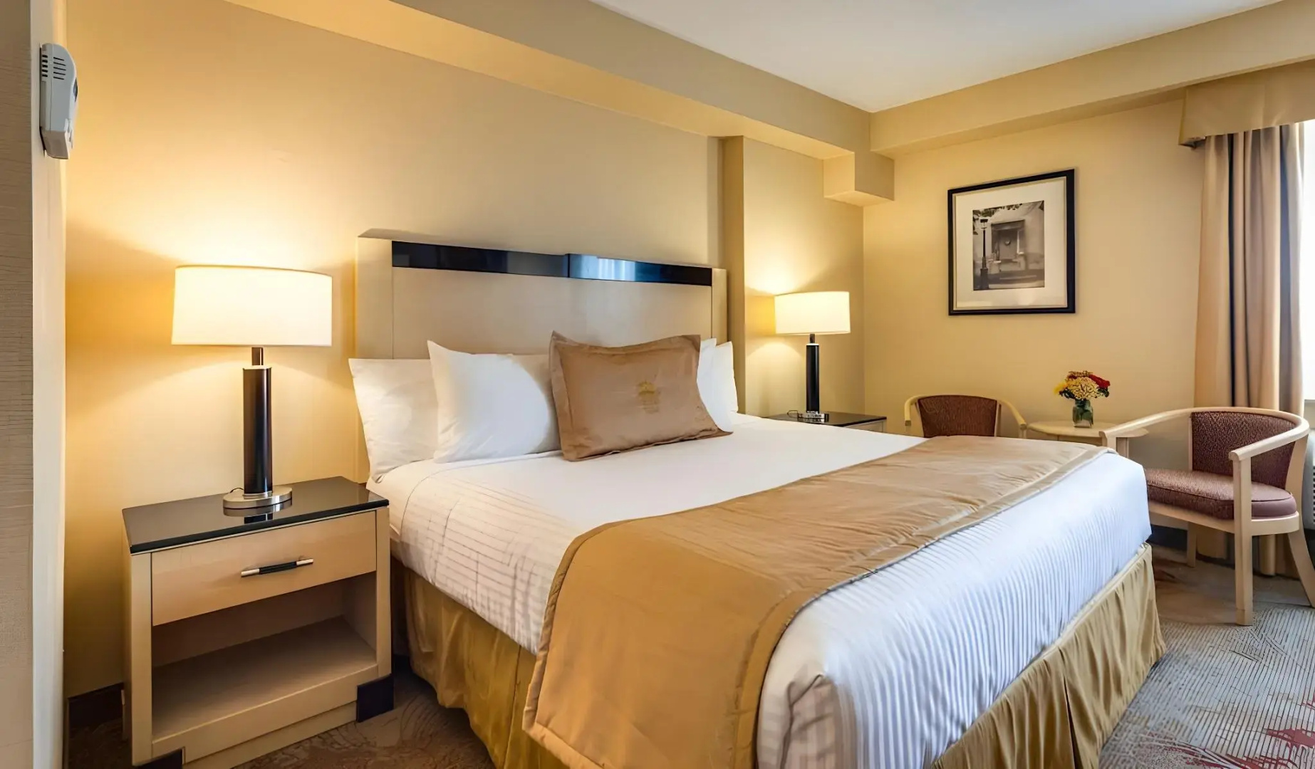 Photo - Monte Carlo Inn & Suites Downtown Markham