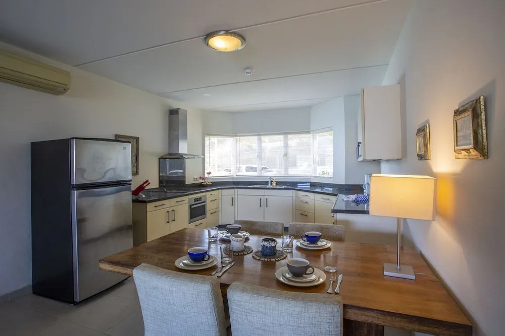 Photo - Blue Bay Beach Apartments