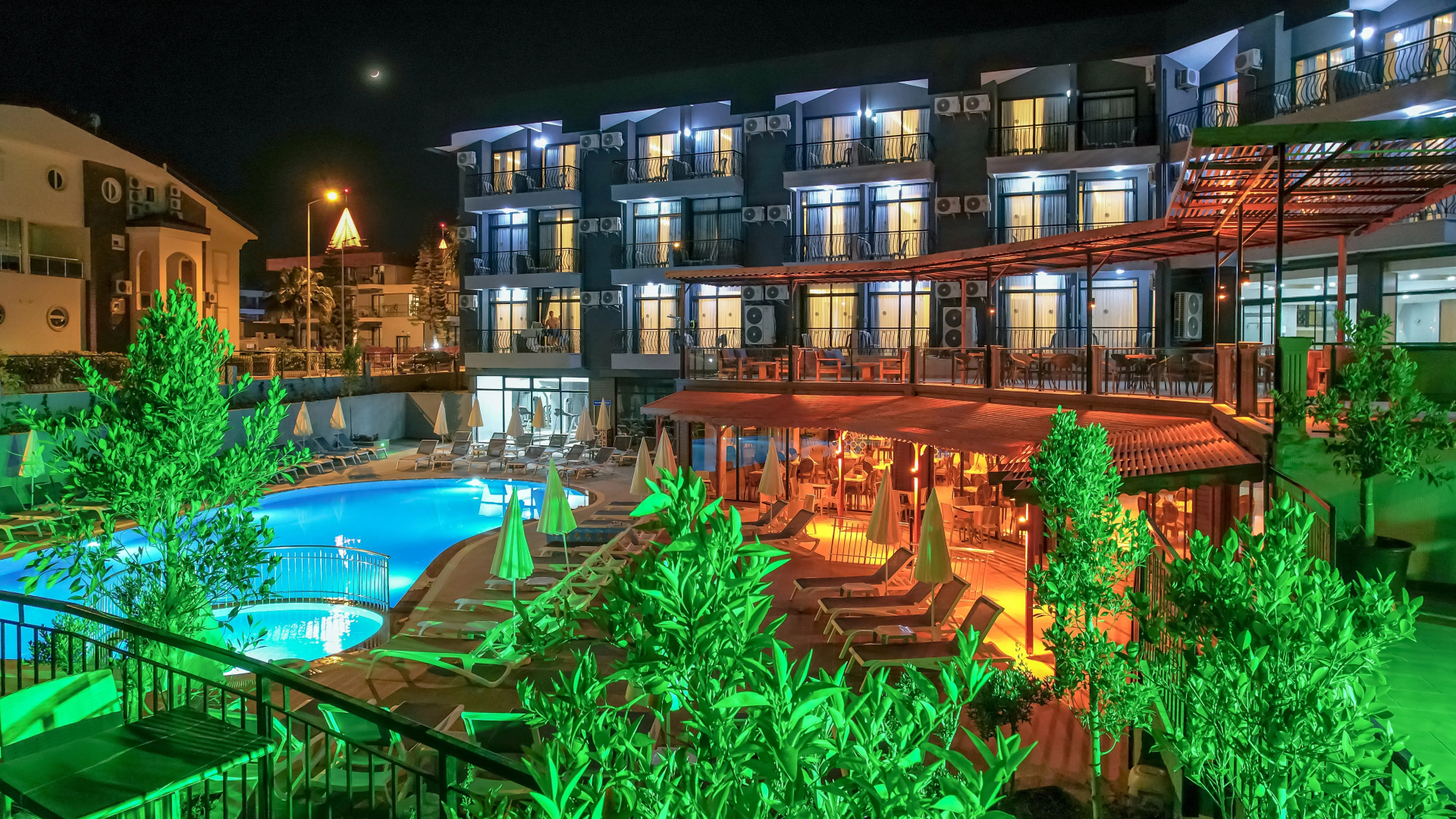 Photo - Clover Magic Park Side Hotel