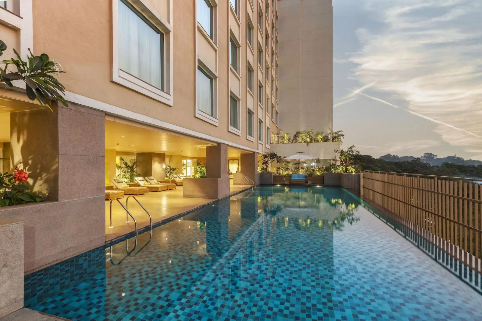 Photo - Lemon Tree Premier City Center Pune