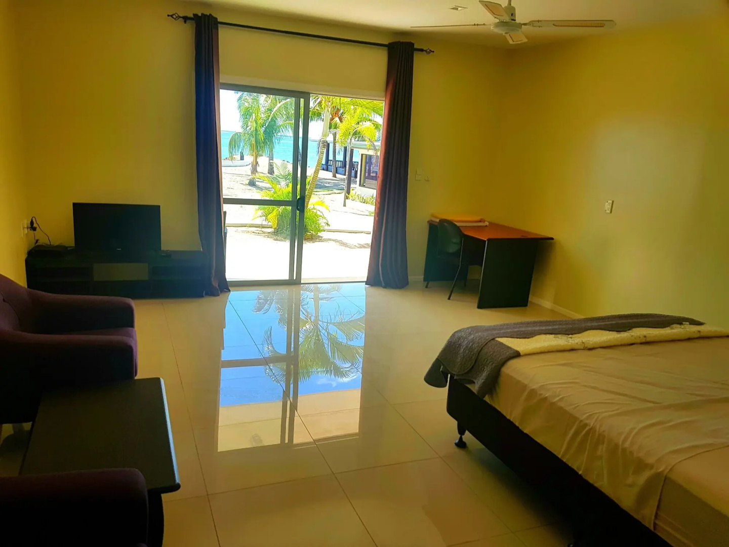 Le Uaina Beach Resort
