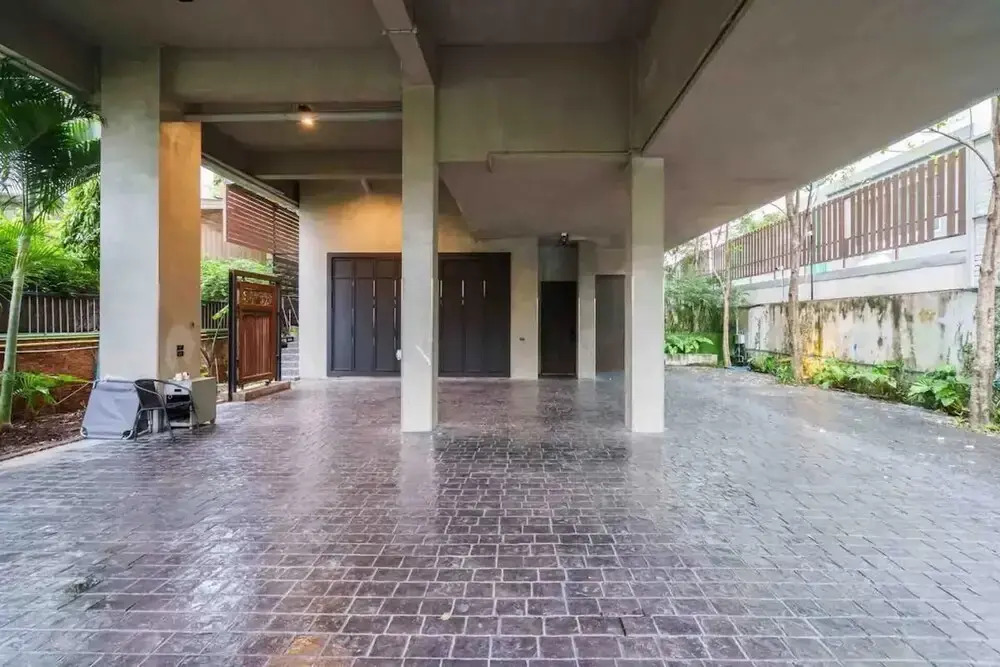 Foto - Luxury Pool Villa with Jacuzzi & Lift by Thonglor