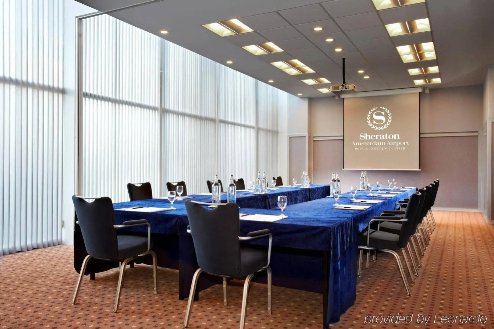 Photo - Sheraton Amsterdam Airport Hotel and Conference Center