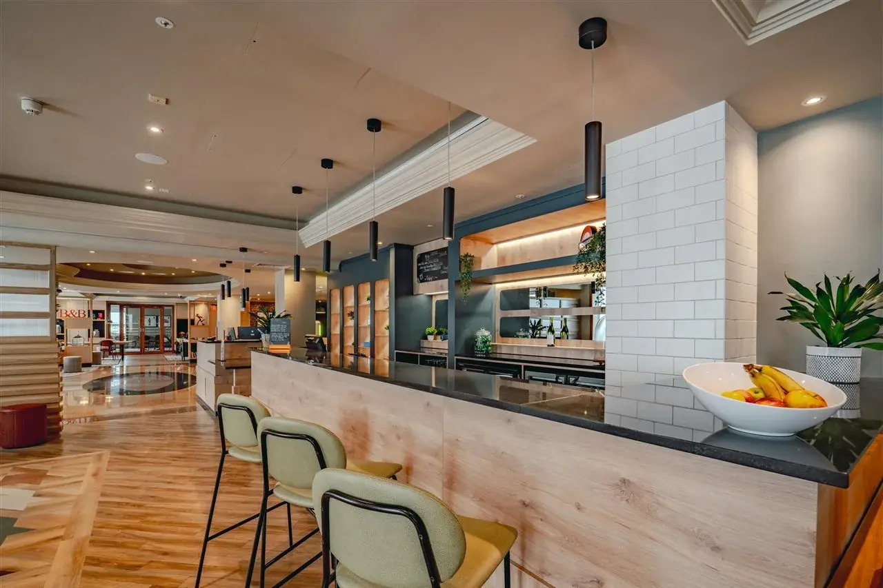 Photo - B&B HOTEL London Heathrow