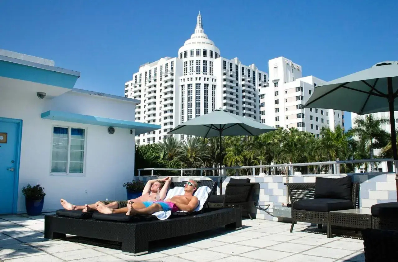 Photo - Aqua Hotel & Suites