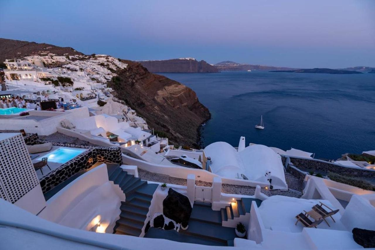 Photo - Twenty One Suites