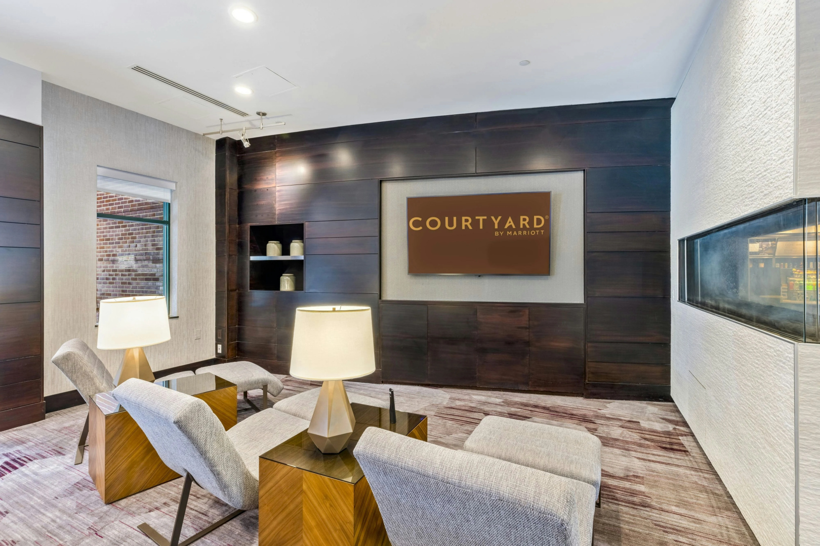 Photo - Courtyard by Marriott Boston Waltham