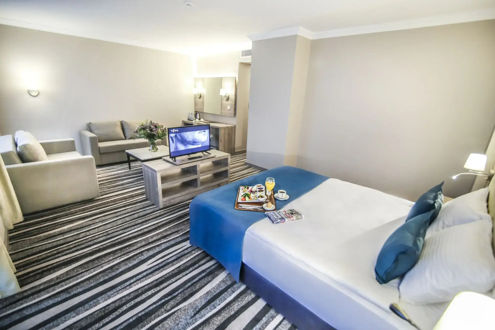 Photo - Hotel Excellence Inn