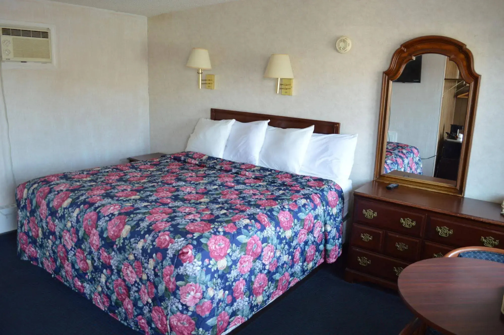 Photo - Sands Motel Niagara Falls