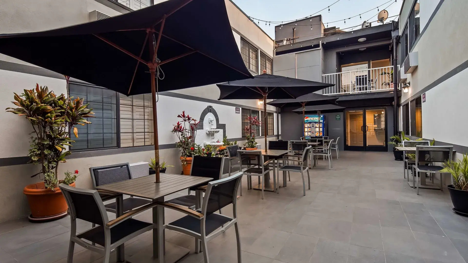 Foto - SureStay Hotel by Best Western Beverly Hills West LA