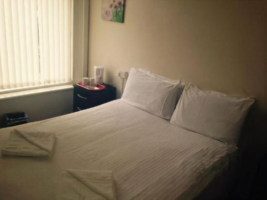 Foto - Peek-a-Booze - Budget Hotel - Adults Only