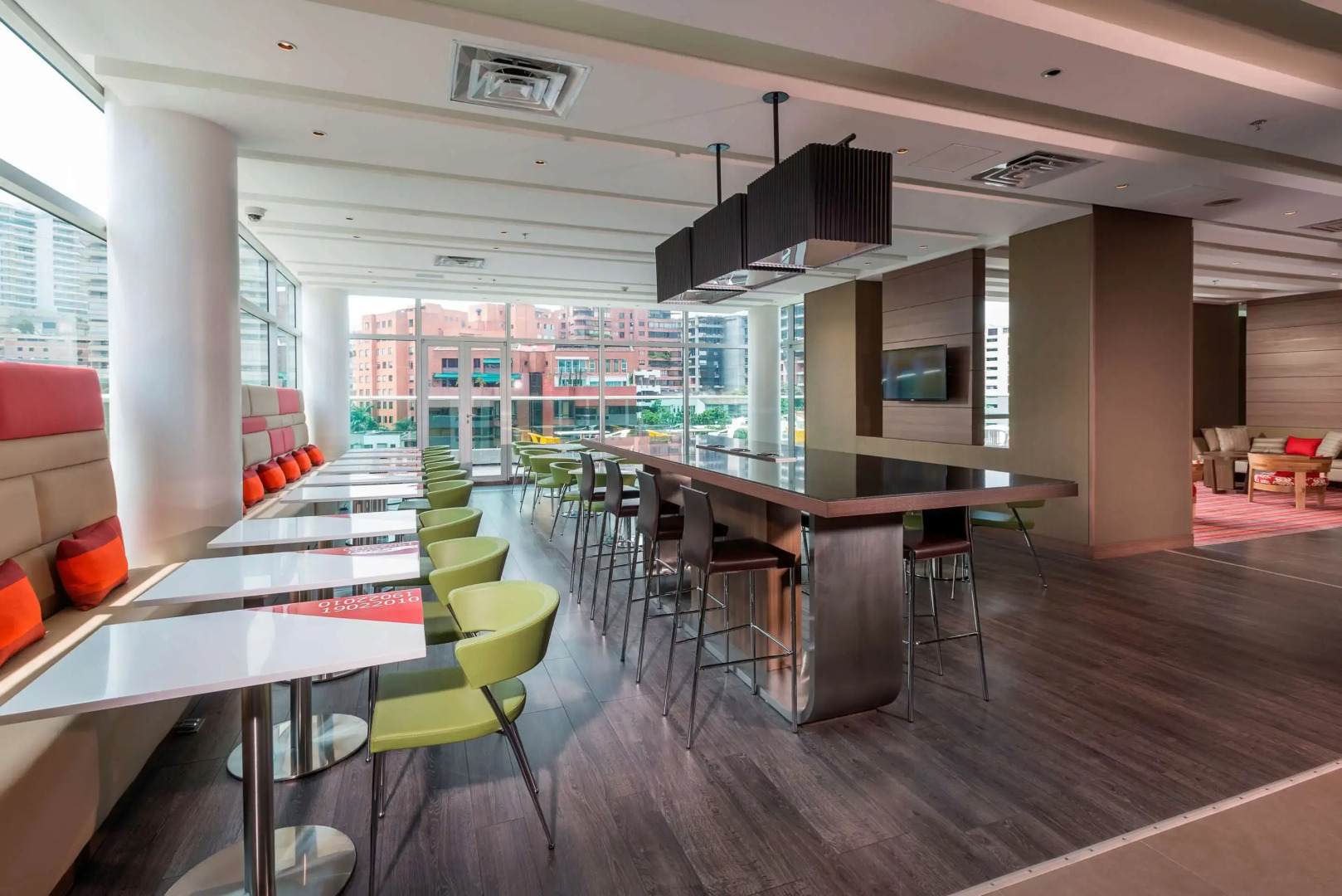 Foto - Hampton by Hilton Cali