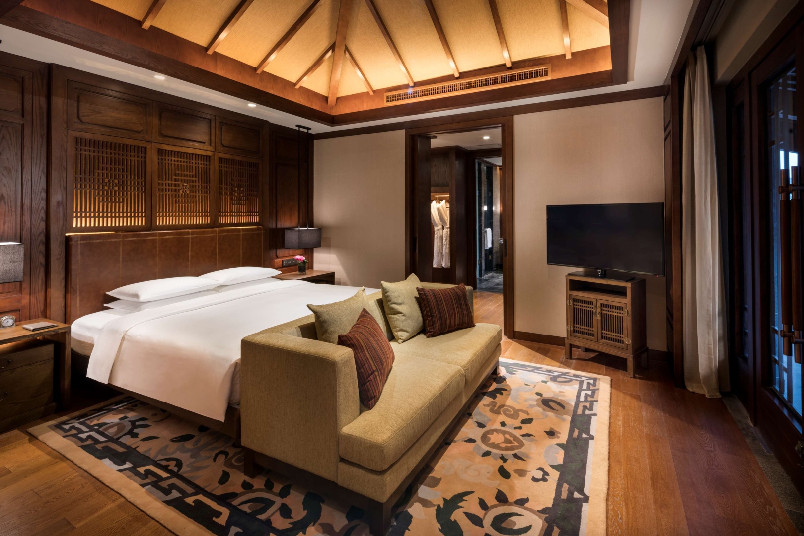 Jinmao Purelax Lijiang