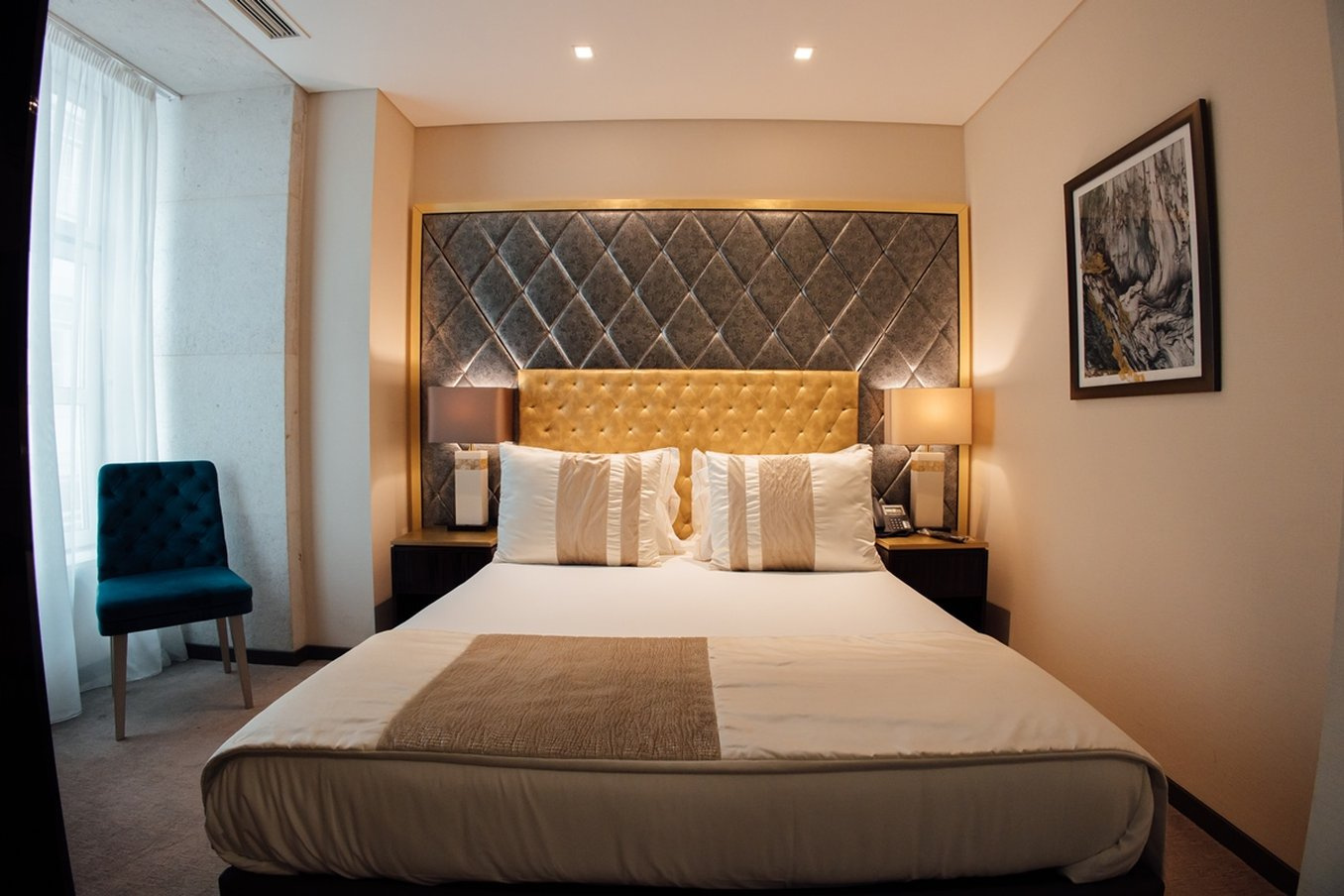 Photo - MeraPrime Gold Design Hotel