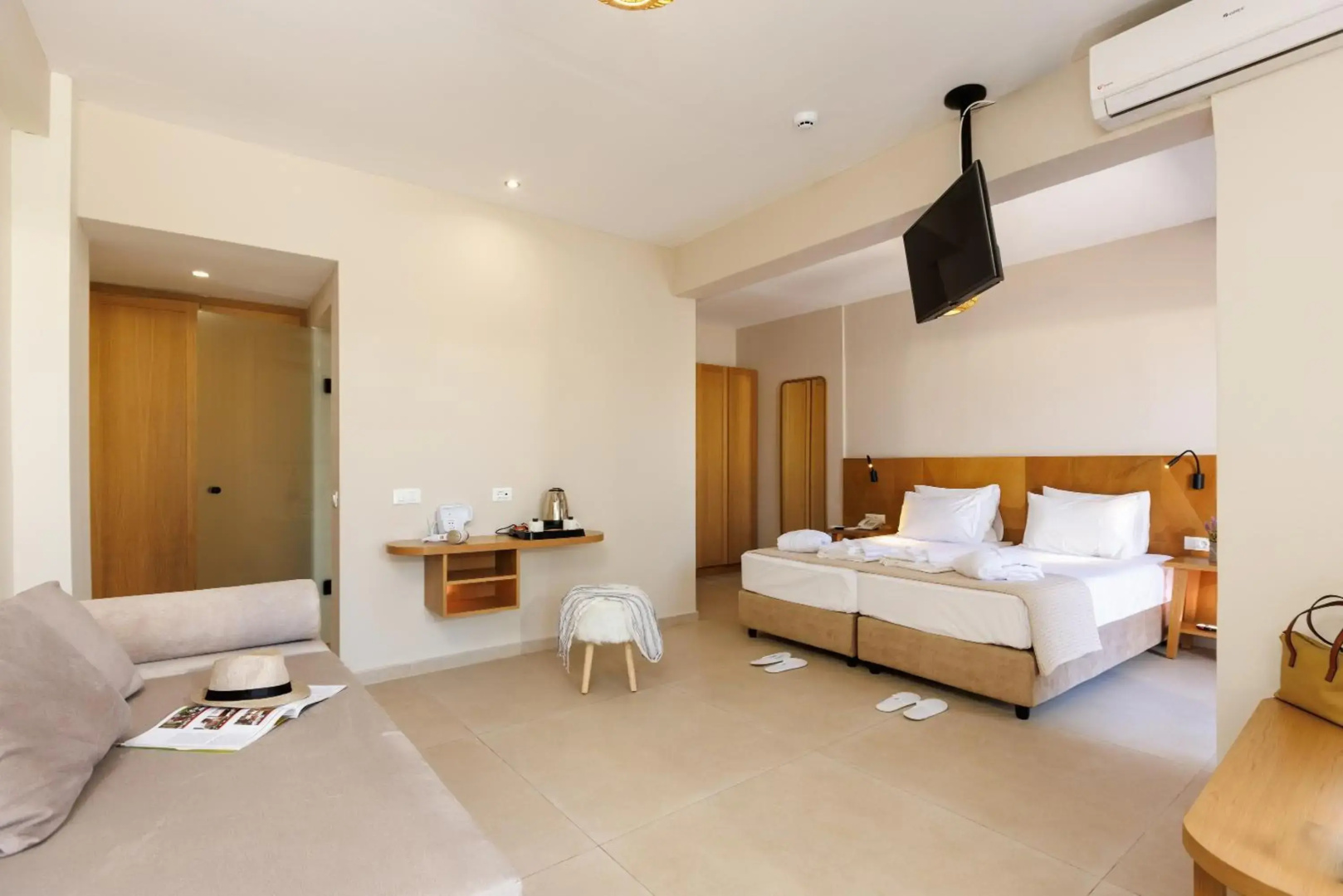 Photo - Malia Bay Beach Hotel & Bungalows
