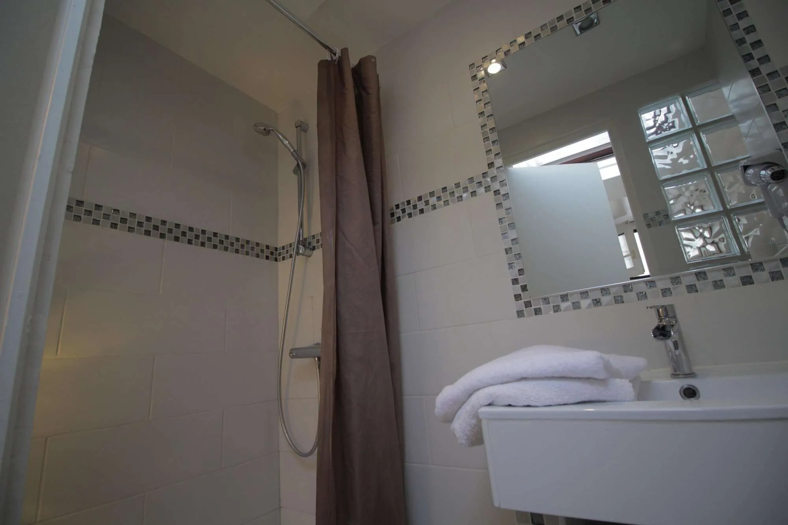 Foto - Modern's Hotel