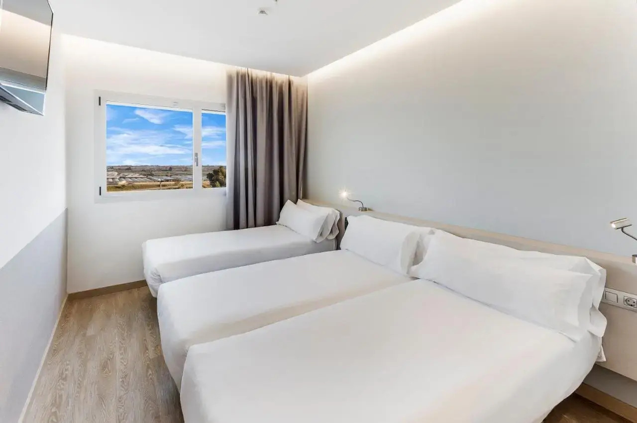 Foto - B&B HOTEL Barcelona Viladecans