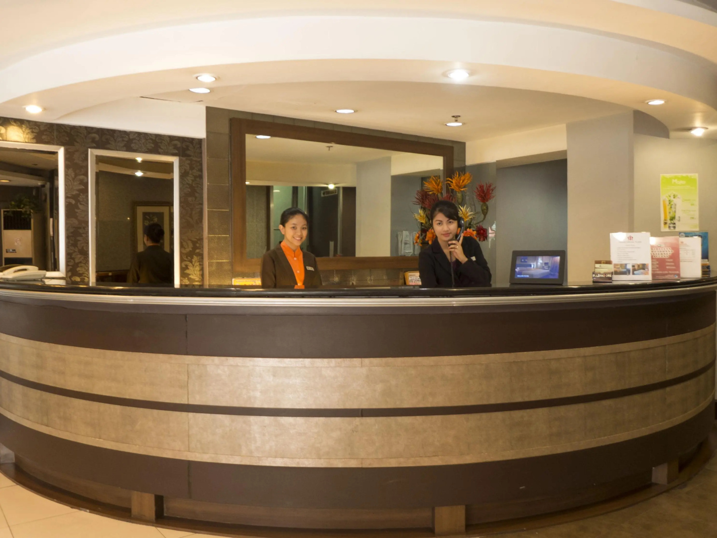 Photo - Rothman Hotel