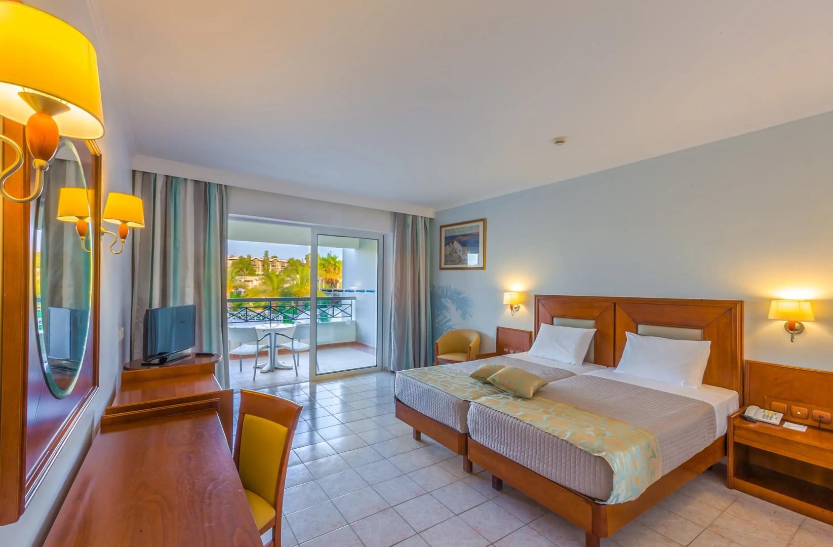 Photo - Kipriotis Maris Suites by Anayia All Inclusive Resorts