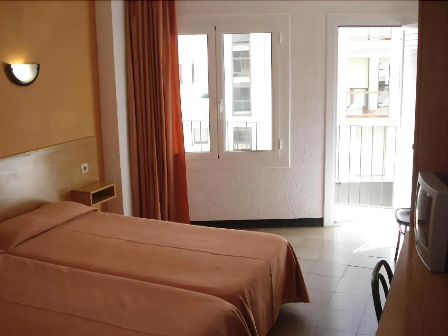 Foto - Hotel Aubí